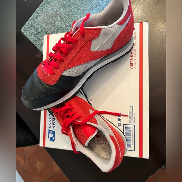 Reebok Mens Sneaker - Picture 3 of 8